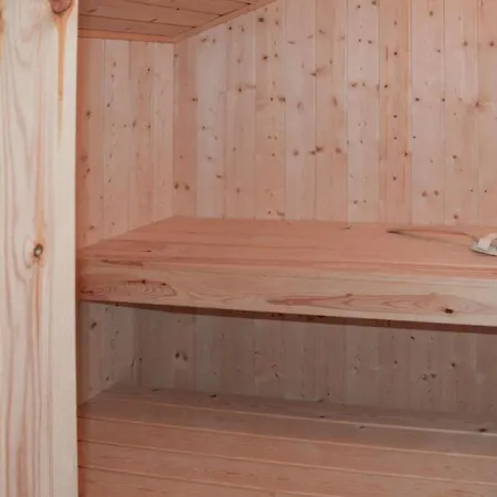 度假居 Gorgeous In With Sauna Hals