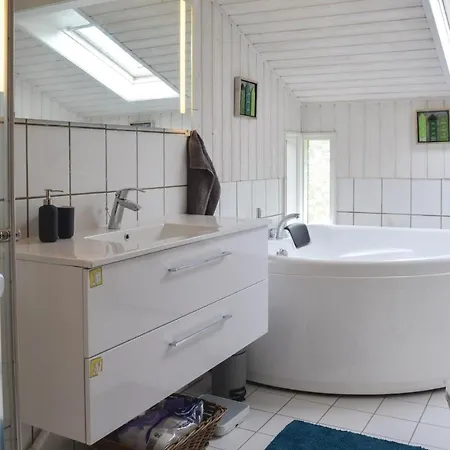 Gorgeous In With Sauna Semesterbostad